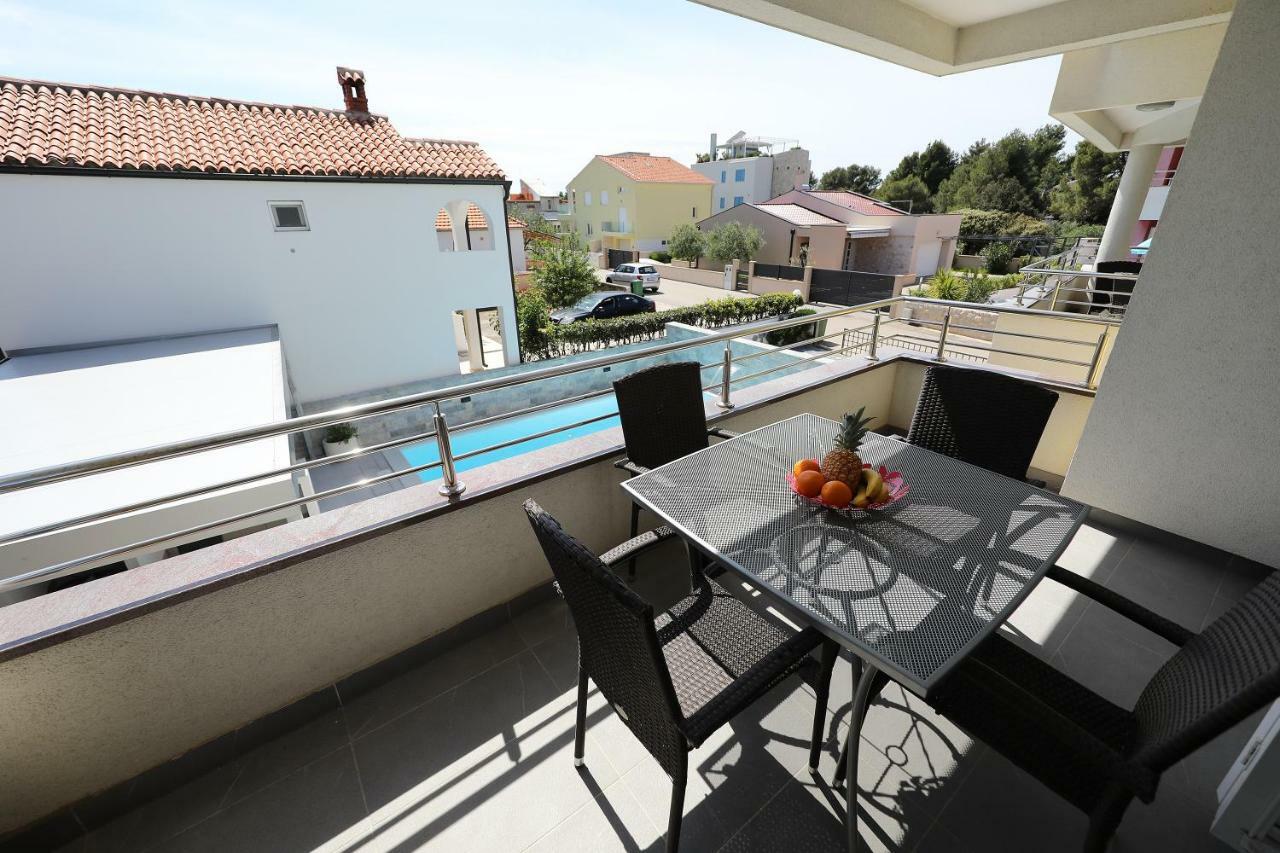 Luxury Villa Nada With Pool Petrčane Kültér fotó